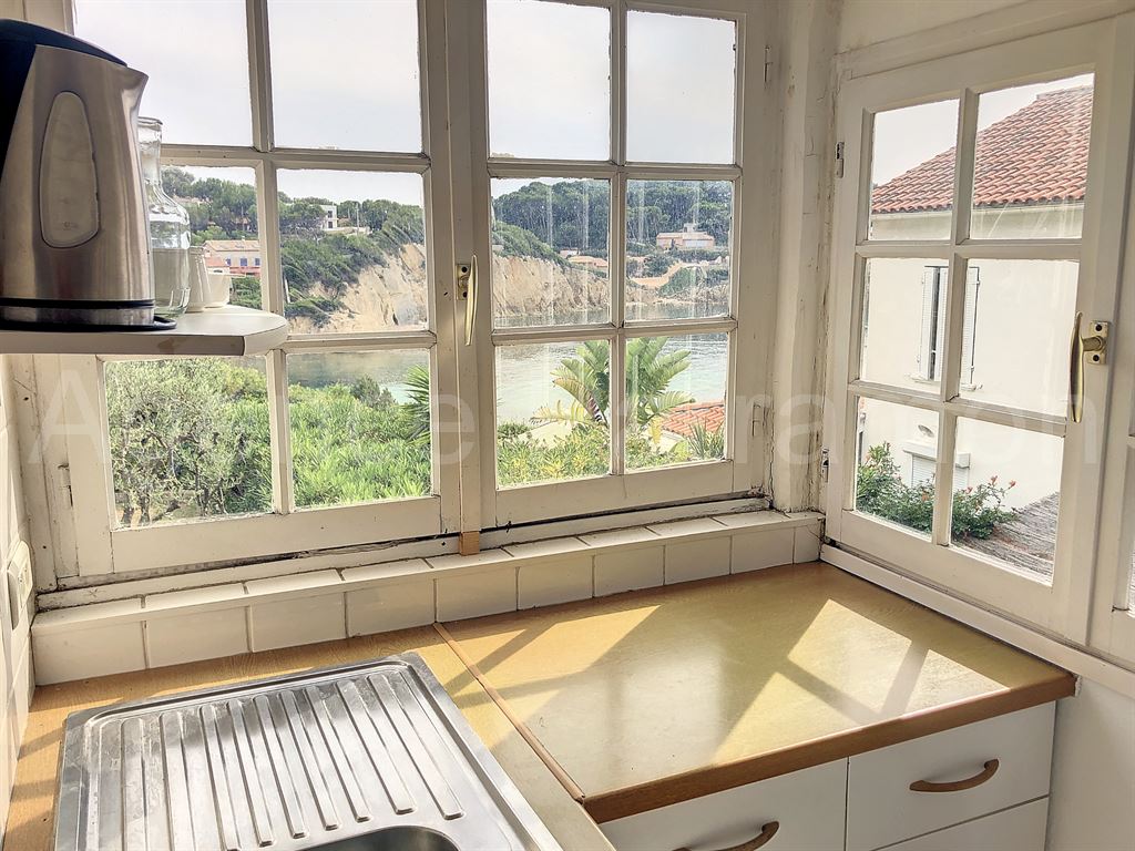 Vente villa vue mer panoramique  Sanary plages de Beaucours