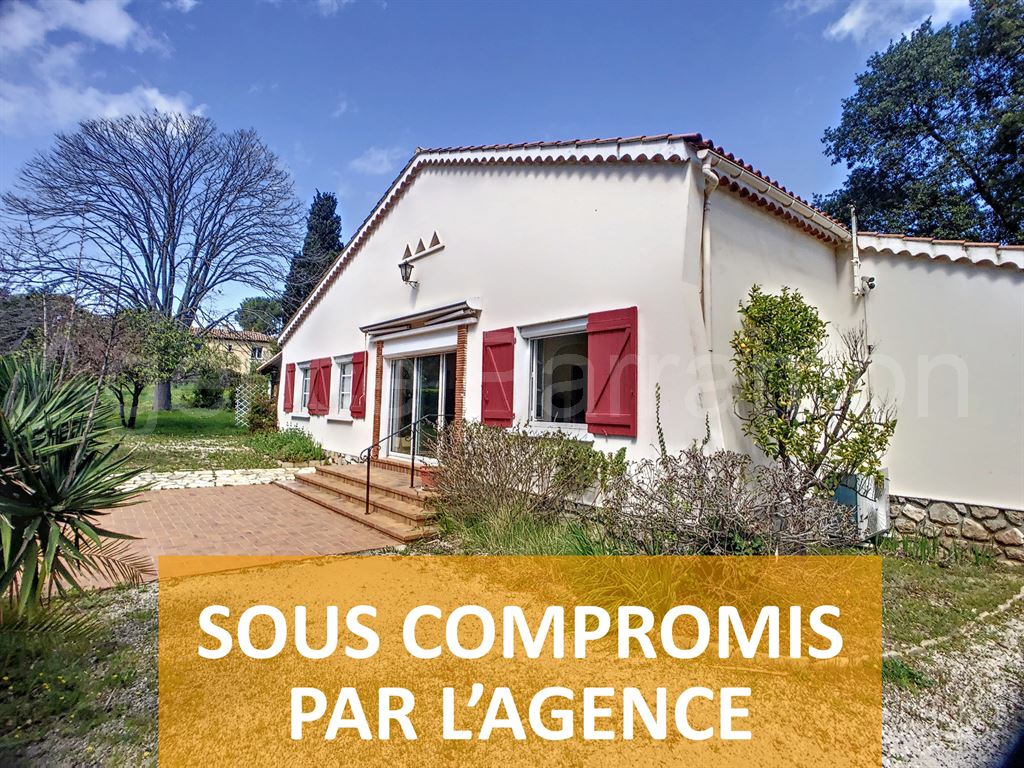 Vente maison de plain pieds Le BRUSC quartier du mont salva